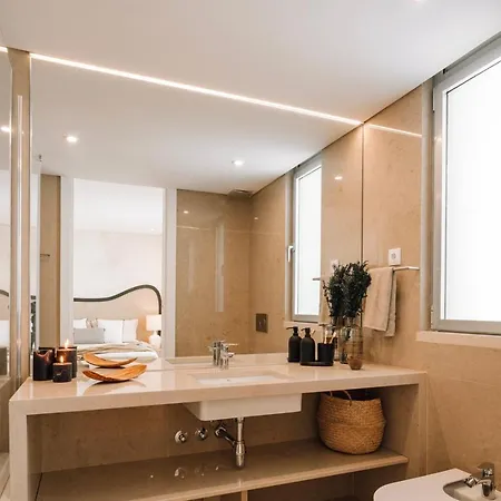 아파트 Piombino - 2 Bedrooms And Terrace In Alvalade